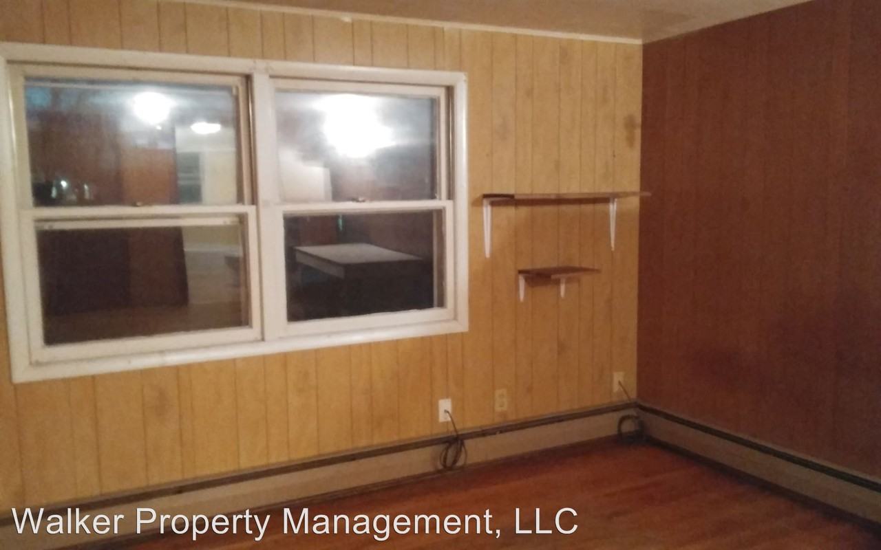 1021-1023 W. Wall Street - Photo 2 of 5