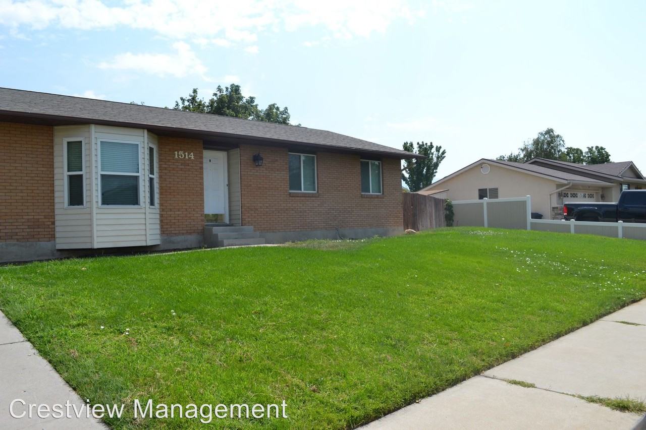 1514 North 110 West - Photo 2 of 23