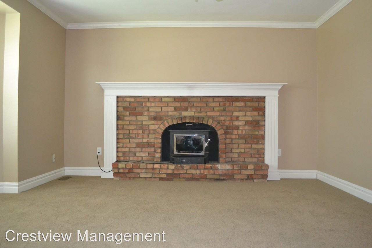 1514 North 110 West - Photo 3 of 23