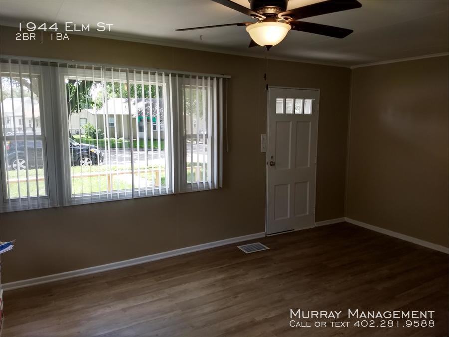 1944 Elm St - Photo 2 of 11