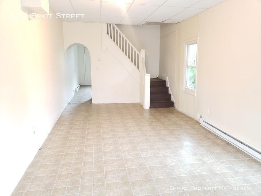 537 Pratt St - Photo 3 of 12