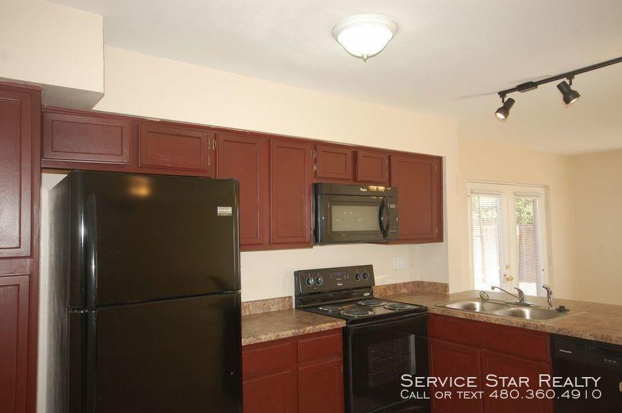3837 W Crocus Dr - Photo 2 of 14