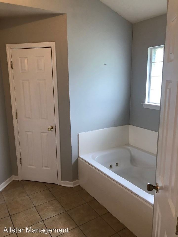 9838 Crooked Creek Blvd - Photo 2 of 10