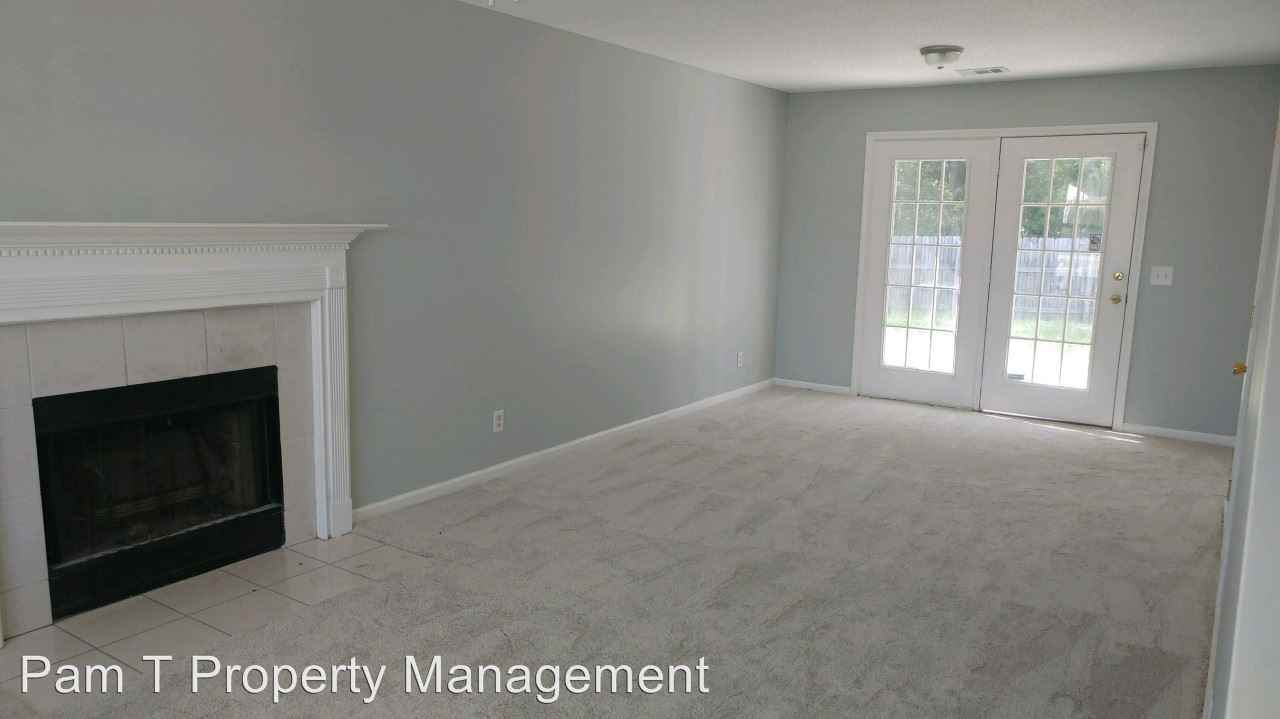 161 Berwick Lakes Blvd - Photo 2 of 10