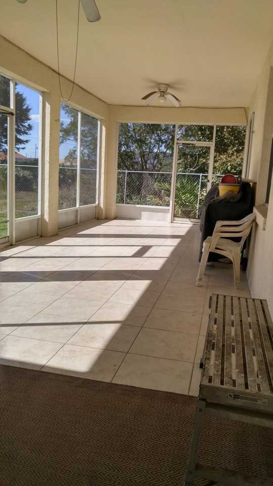 710 Paris Dr - Photo 2 of 14