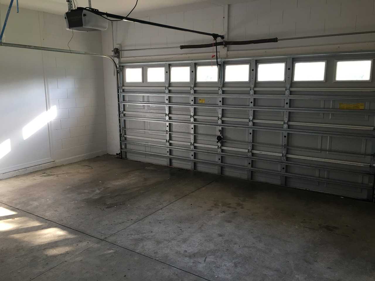 710 Paris Dr - Photo 3 of 14