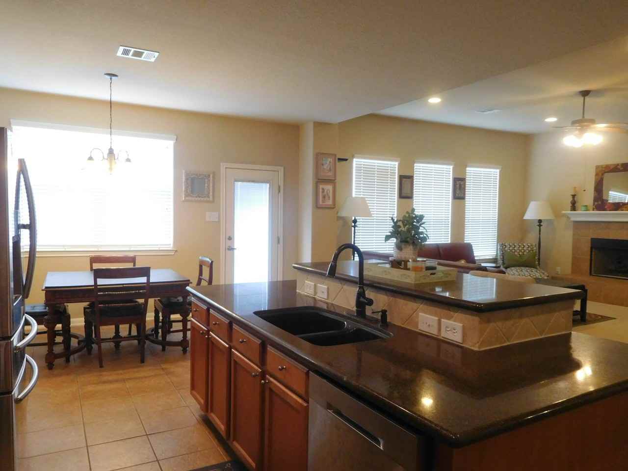 3714 Mendocino Park - Photo 3 of 17