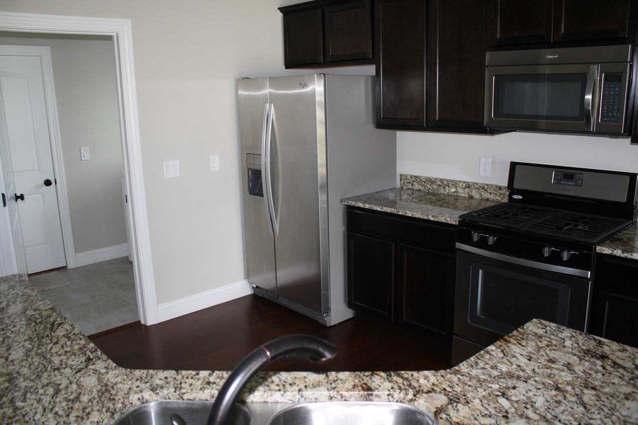 15 Blackstone Way - Photo 2 of 12