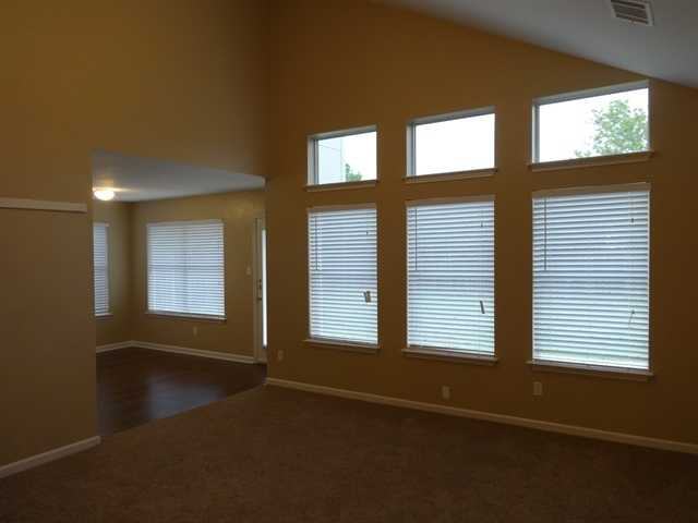 1616 Mentone Drive - Photo 3 of 10