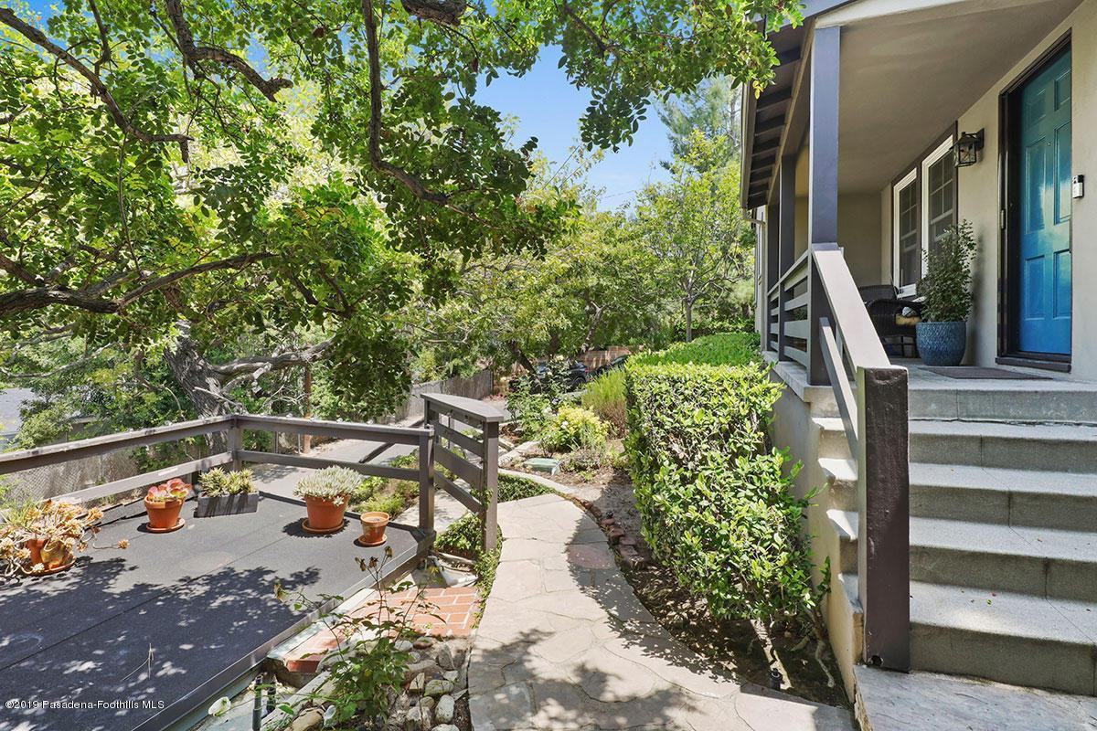 511 Evergreen Dr - Photo 3 of 19