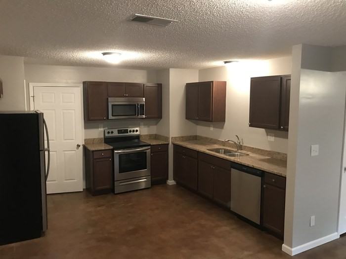 100 Blackhawk Cove - Photo 3 of 34