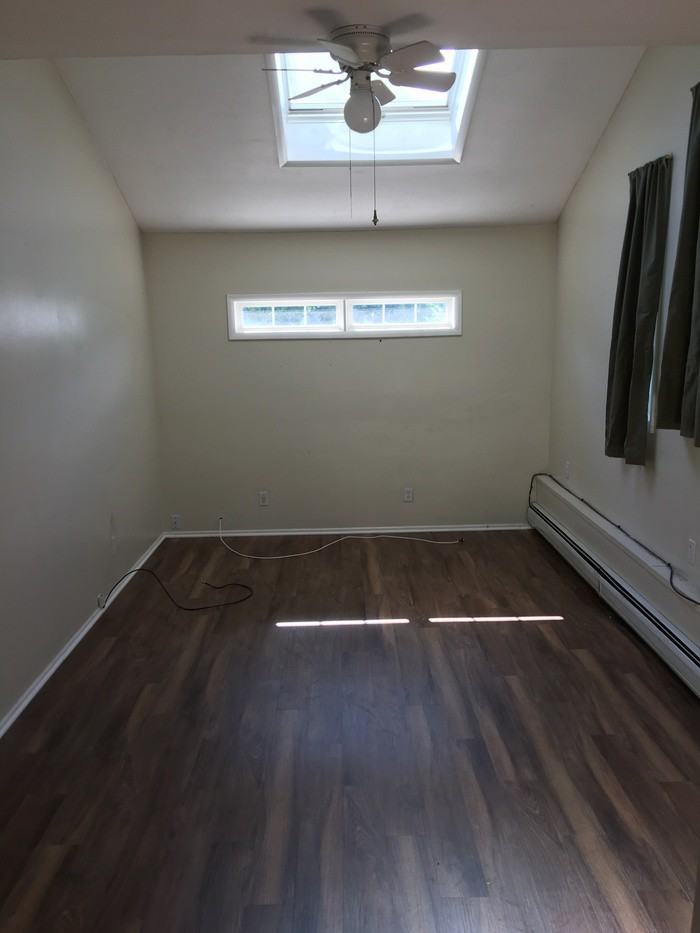 949 Kieff Drive - Photo 3 of 33