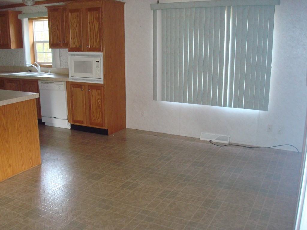 181 Loyalville Rd - Photo 3 of 11