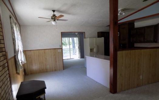 4265 Jeffery Rd - Photo 2 of 10