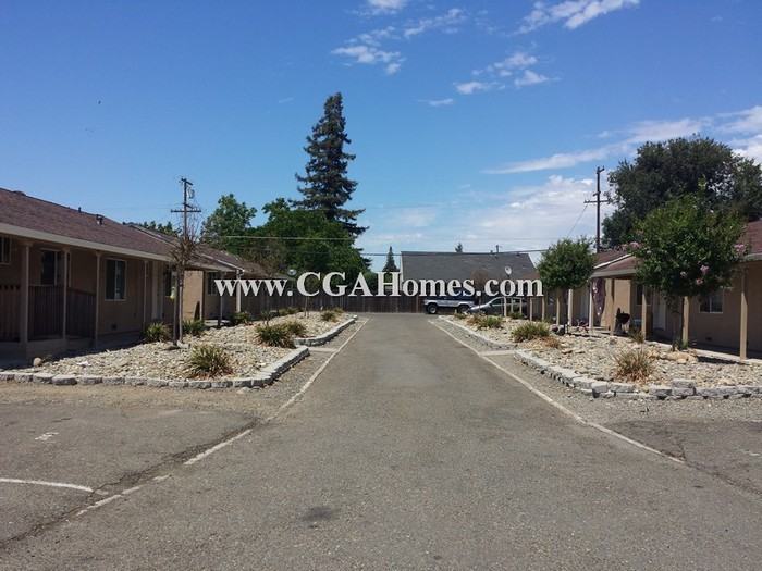 3161 38th Avenue - Photo 2 of 8