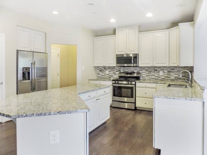 11873 Sidd Finch St - Photo 2 of 19