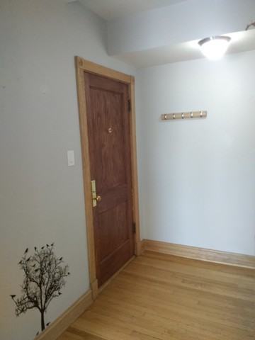 600 La Grange #C3 - Photo 2 of 13