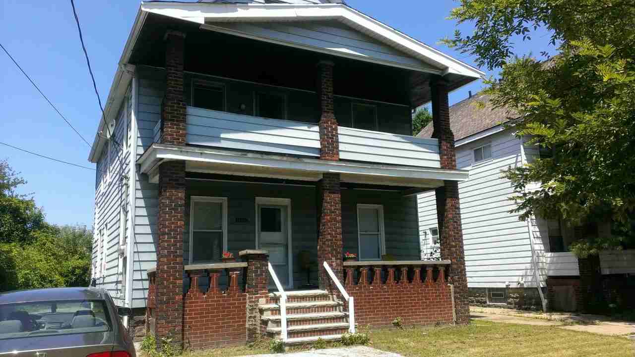 15521 Kipling Avenue - Photo 2 of 13