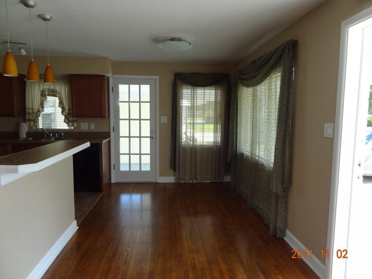 1609 Palmetto Ave - Photo 3 of 12