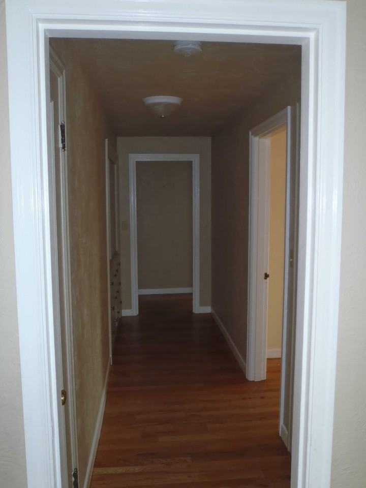 155 SW 142nd St - Photo 3 of 16