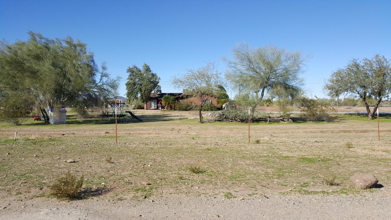 36648 N 22nd St - Photo 3 of 9