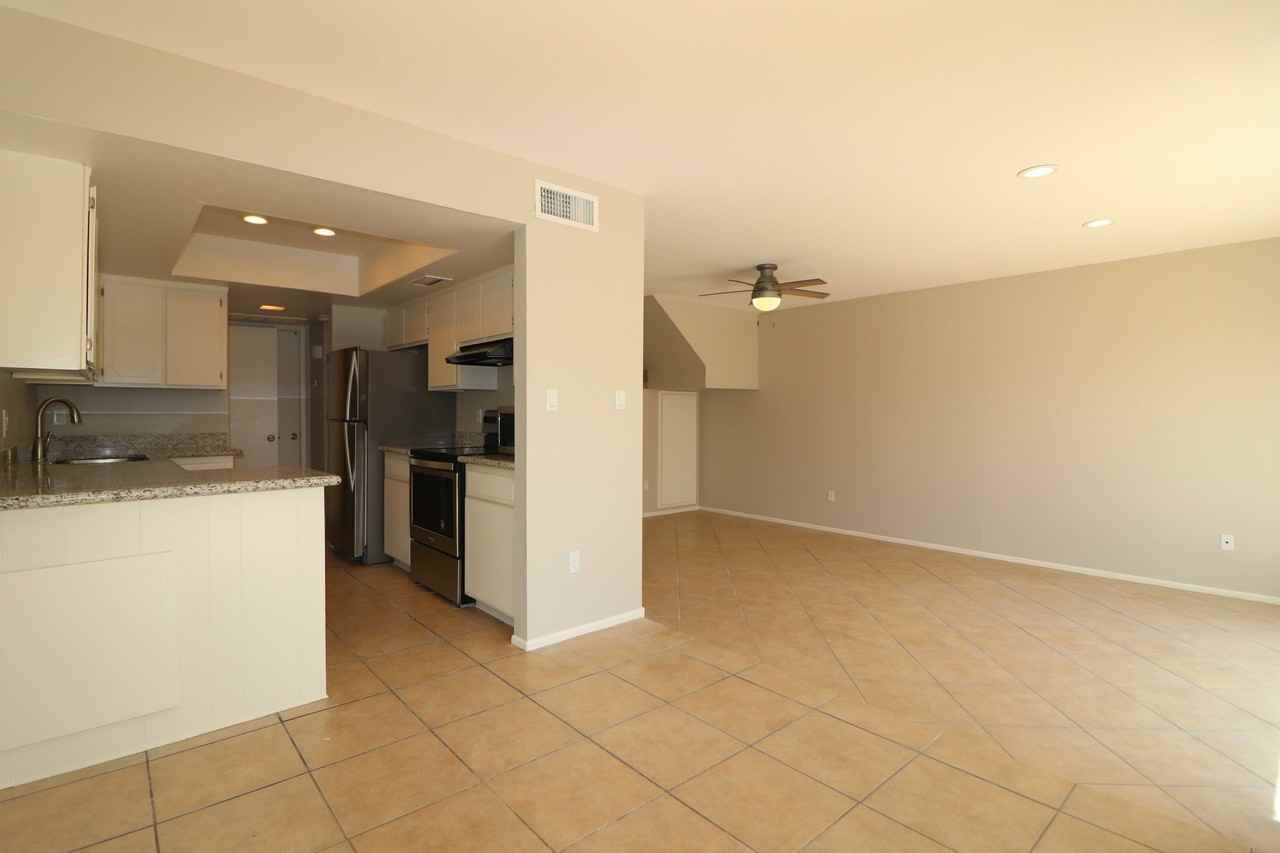 5252 S Deborah Dr - Photo 3 of 15