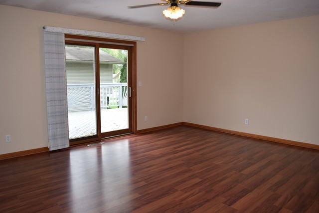 1019 Sutton Dr - Photo 3 of 20