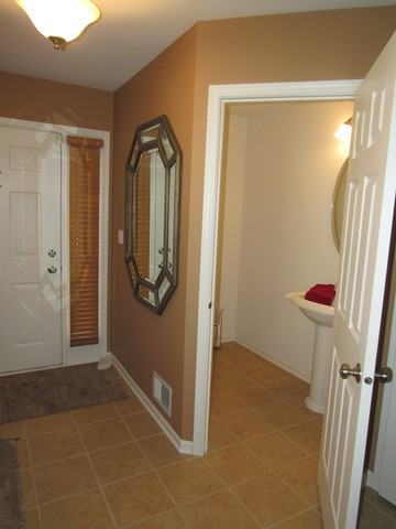 557 Lancaster - Photo 2 of 31