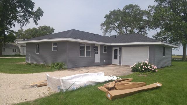 7667 Reed - Photo 2 of 7