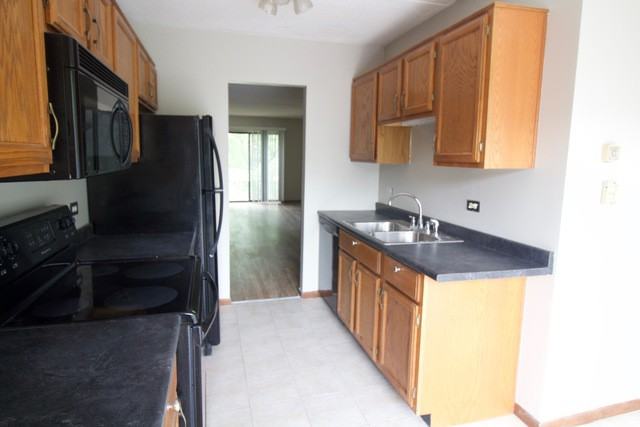 1734 Washington St #1734 - Photo 3 of 14