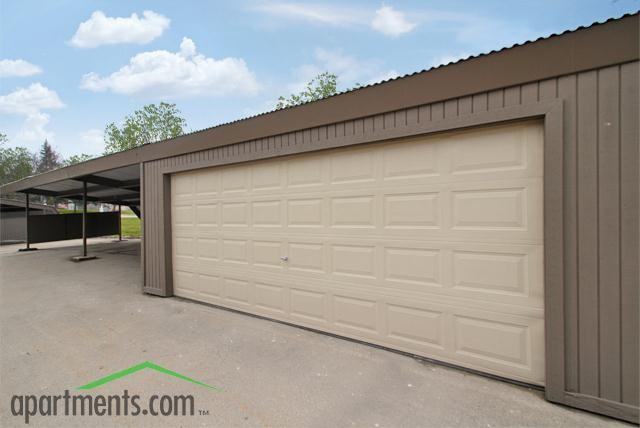 Meadowbrook Village - Photo 2 of 12