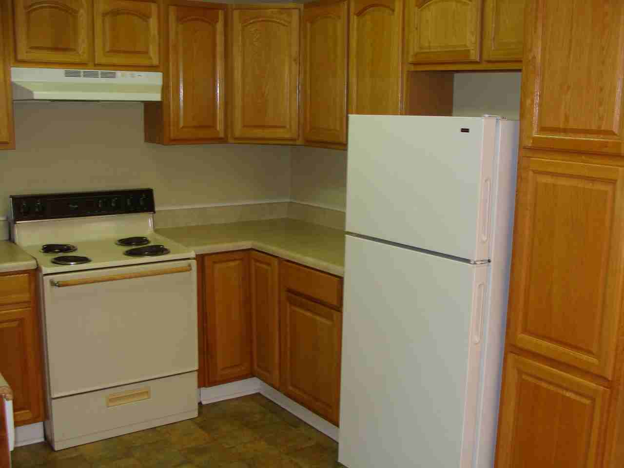 2216 Mosley St - Photo 3 of 12