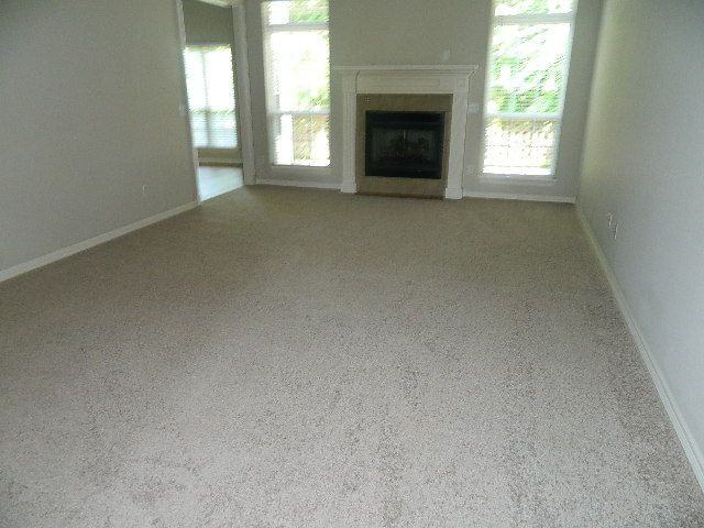 4924 Waverly Rd - Photo 3 of 17