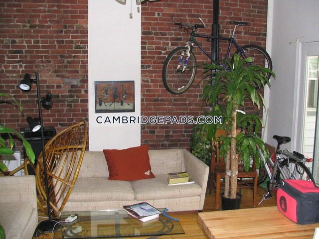 115 Hampshire Street #2M