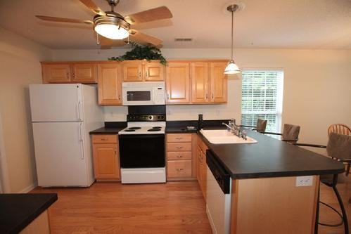 6319 Revlock Ct - Photo 2 of 24