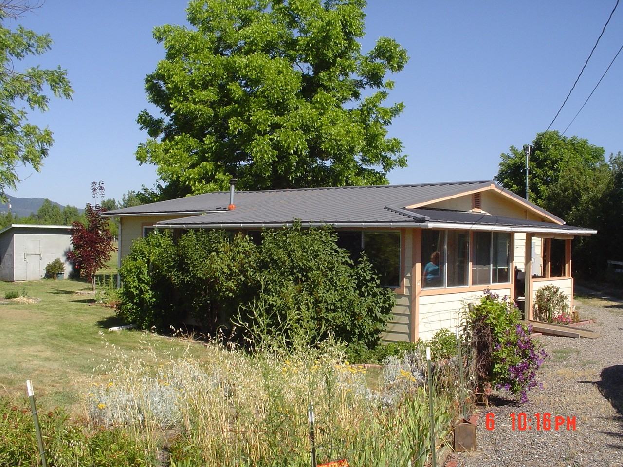 4176 Dodge Rd - Photo 3 of 9