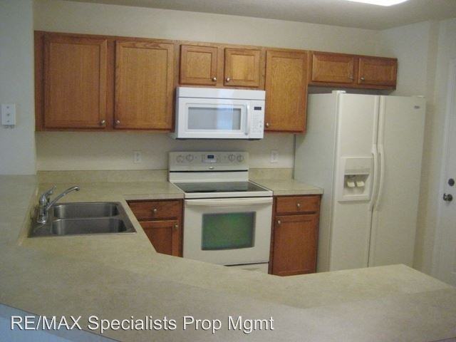 8550 Argyle Business Loop 1402 - Photo 3 of 4