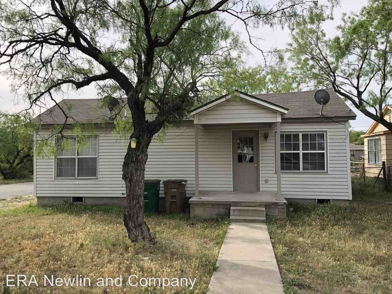 2201 Woodlawn Dr, San Angelo, TX 76901 3 Bedroom House for Rent for