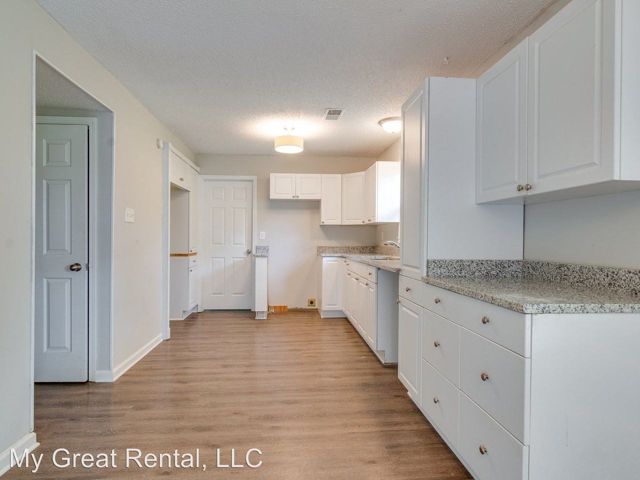 6789 Abelia Hill Cove - Photo 3 of 24