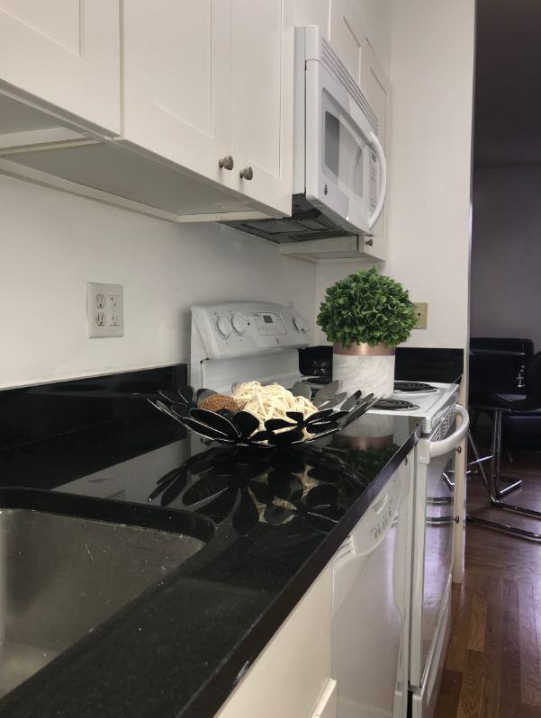 90 Saint Botolph Street #3G