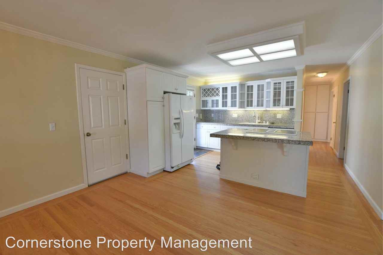 4875 Tony Ave - Photo 3 of 12