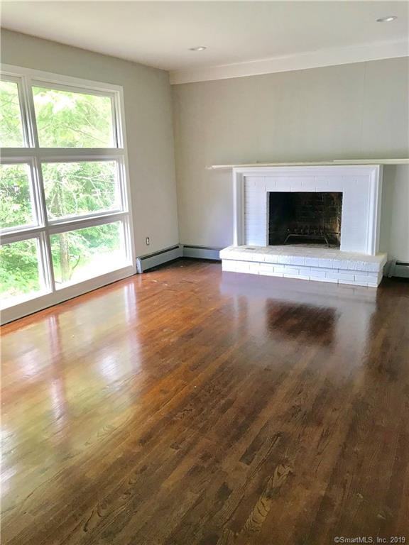 40 Richardson Drive - Photo 2 of 4