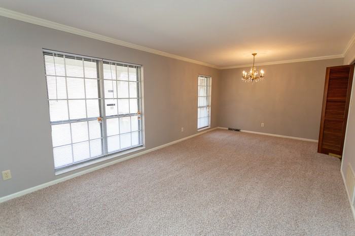 820 Ridge Lane Drive - Photo 3 of 12