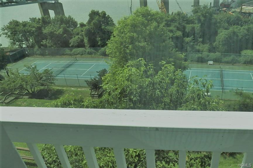 267 S Broadway - Photo 3 of 24