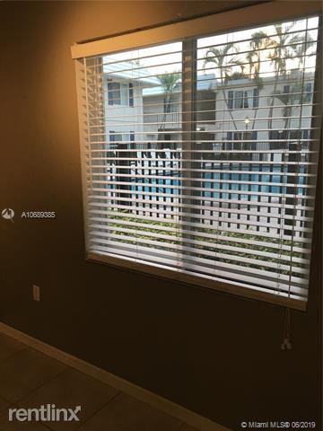 8607 Sw 68th Ct - Photo 3 of 11