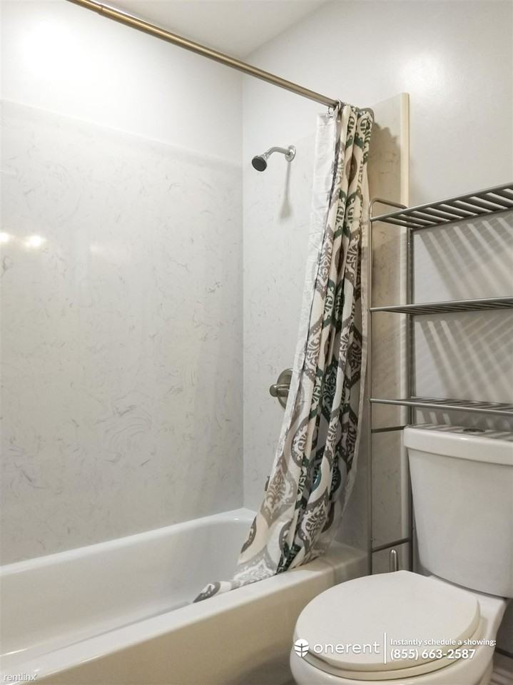 208 Pamela Ave - Photo 3 of 12