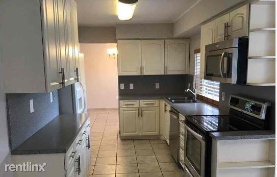 1190 NW 90th Terrace - Photo 3 of 5