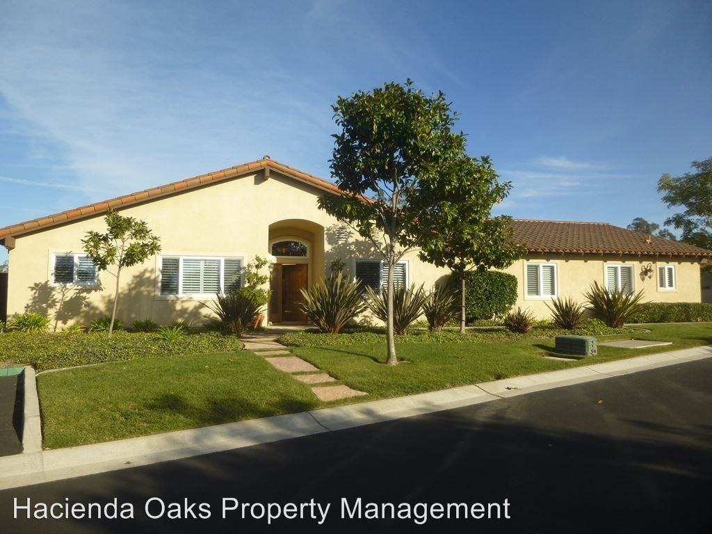 4326 Foxenwood Circle - Photo 3 of 27