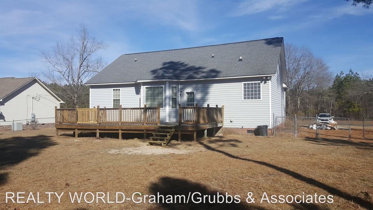 8300 McLeod Rd - Photo 2 of 18