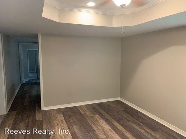 2309 Dickson Ln - Photo 2 of 24